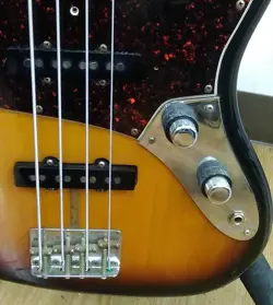 FENDER JAZZ BASS JAZZ BASS