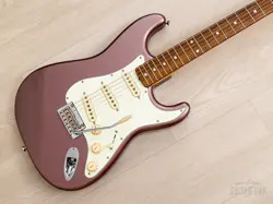 2020 FENDER HYBRID '60S STRATOCASTER FSR BURGUNDY MIST W/ USA PICKUPS & CASE