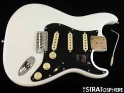 AMERICAN PERFORMER FENDER STRATOCASTER STRAT, LOADED BODY, USA ARCTIC WHITE