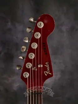 USED UNIQUE FEATURES