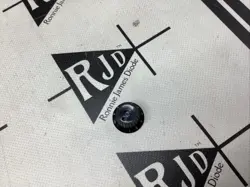 GENUINE FENDER CONTEMPORARY