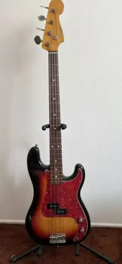 FENDER JAPAN PB62 3TS