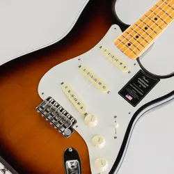 FENDER AMERICAN VINTAGE II 1957 STRATOCASTER 2-COLOR SUNBURST M
