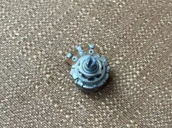 1963 1964 FENDER STRATOCASTER GUITAR POT