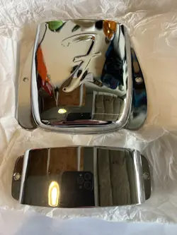 NEW - GENUINE FENDER ASHTRAY COVER SET FOR JAZZ BASS, CHROME,