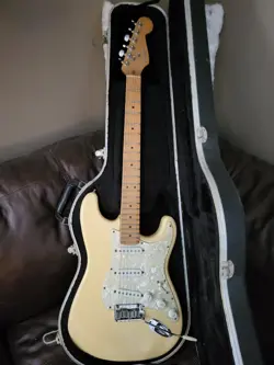 1996 FENDER STRATOCASTER USA AMERICAN