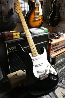 FENDER JAPAN ST-57 STRATOCASTER BLACK W/ MONTY'S '54 PICKUP SET SAFE DELIVERY FR