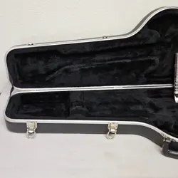 MOLDED HARDSHELL CASE