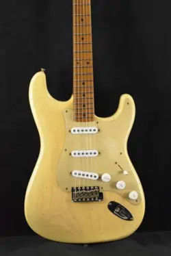 FENDER LIMITED EDITION 1954 STRATOCASTER JOURNEYMAN RELIC NATURAL BLONDE 1-PIECE