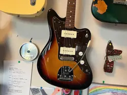 LATE-PERIOD FENDER JAPAN