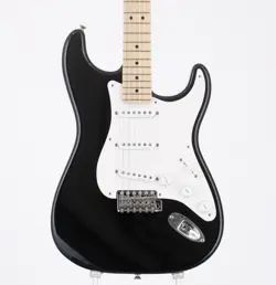 FENDER ERIC CLAPTON STRATOCASTER VINTAGE NOISELESS BLACK ELECTRIC GUITAR USED