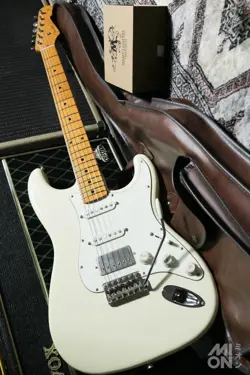 FENDER JAPAN STRATOCASTER HSS ELECTRIC GUITAR USED GOOD CONDITION F/S FROM JAPAN