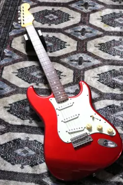 FENDER JAPAN ST-62 CANDY APPLE RED ELECTRIC GUITAR USED FREE SHIPPING FROM JAPAN