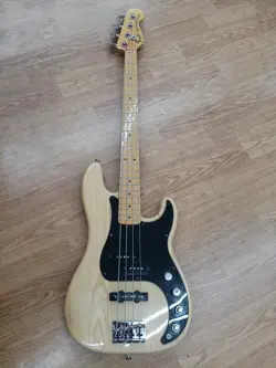 FENDER USA AMERICANDELUXEPRECISIONBASS N3 ELECTRIC BASS GUITAR