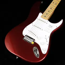 FENDER STANDARD STRATOCASTER MAPLE FINGERBOARD WHITE PICKGUARD CANDY COLA