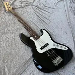 MAINTAINED FENDER MEXICO STANDARD JAZZ BASS