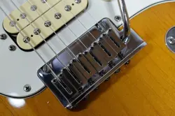 STRATOCASTER SSH SUNBURST