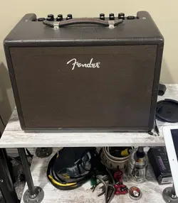 FENDER ACOUSTIC JUNIOR 100-WATT 1X8