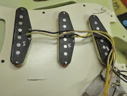 FENDER MEXICO VINTAGE PLAYER 60S STRATOCASTER SAFE DELIVERY FROM JAPAN