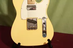 NEW FENDER AMERICAN PERFORMER TELECASTER HUM ELECTRIC GUITAR VINTAGE WHITE W/BAG