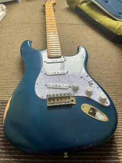 FENDER USA STRATOCASTER HIGHWAY ONE