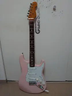 SHELL PINK STRATOCASTER FENDER MEXICO