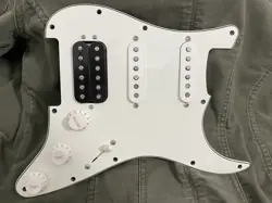PREWIRED PICKGUARD DH-1