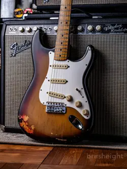 1974'S STRATOCASTER SUNBURST