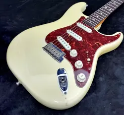 FENDER VINTAGE HOT ROD 60S STRATOCASTER 2013 ELECTRIC GUITAR