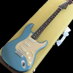 EDITION 1957 STRATOCASTER