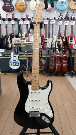 FENDER USA AM STD STRATOCASTER ELECTRIC GUITAR SAFE DELIVERY FROM JAPAN