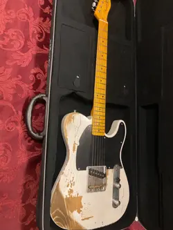 ESQUIRE TELECASTER RELIC