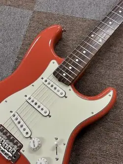 FENDER MADE IN JAPAN TRADITIONAL 60S STRATOCASTER ROSEWOOD FINGERBOARD FIESTA SA