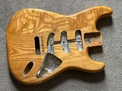 1975 FENDER STRATOCASTER GUITAR BODY NATURAL 5 LB 13 OZ