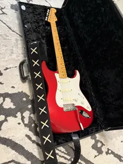 RED STRAT MADE