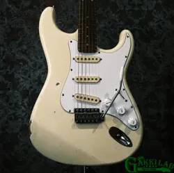 FENDER JAPAN ST314-55 / VWH ELECTRIC GUITAR USED GOOD CONDITION F/S FROM JAPAN