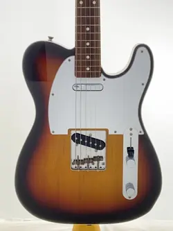 FENDER PANA