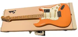 RARE-PACIFIC PEACH-COLOR-W/ FENDER