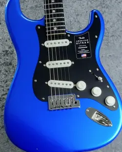 FENDER AMERICAN ULTRA II STRATOCASTER EBONY / NOBLE BLUE