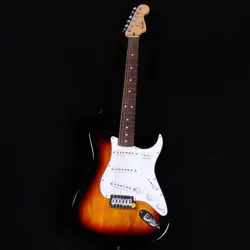 FENDER STANDARD STRATOCASTER 3 COLOR SUNBURST