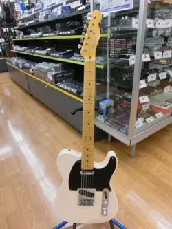 FENDER JAPAN TRADITIONAL 50S TELECASTER ELECTRIC GUITAR