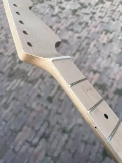 LARGE HEADSTOCK 22FRETS ELECTRIC GUITAR NECK MAPLE HANDLE FENDER STRAT REPLACE