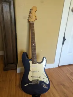 FENDER SQUIER AFFINITY SERIES STRATOCASTER - BALTIC BLUE WITH CREAM PICKGUARD