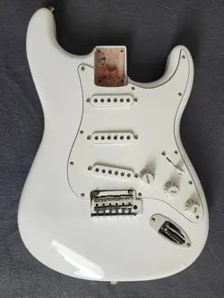 2022 FENDER MIM STRATOCASTER BODY-CRACKED
