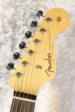 FENDER FSR  JAPAN TRADITIONAL 60S STRATOCASTER OLYMPIC WHITE