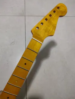 REPLACE GLOSS YELLOW