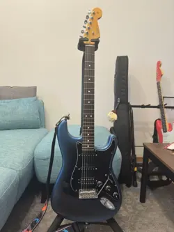 FENDER AMERICAN PROFESSIONAL II HSS STRATOCASTER DARK NIGHT - USED