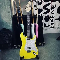 2024 FENDER TOM DELONGE STRATOCASTER ELECTRIC GUITAR - GRAFFITI YELLOW