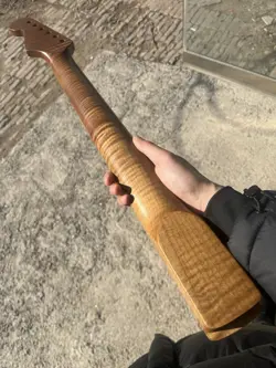 HANDLE 22FRETS ROASTED