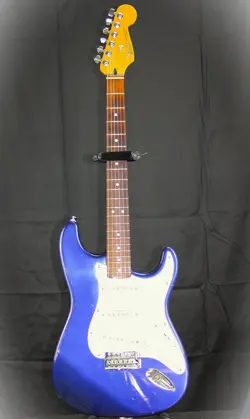 FENDER STANDARD STRAT!